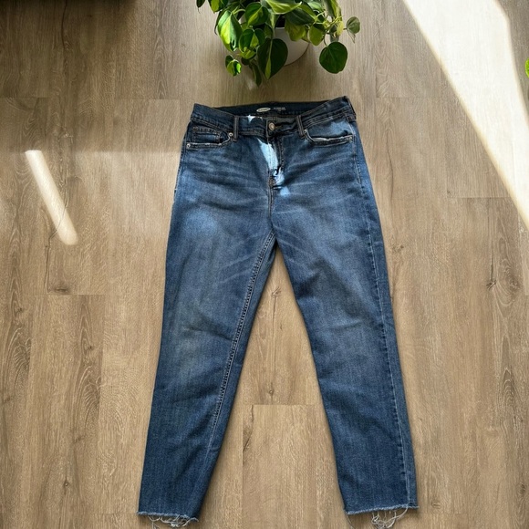 OLD NAVY | High Waist Ankle Power Jean | Sz 8 - Picture 3 of 7
